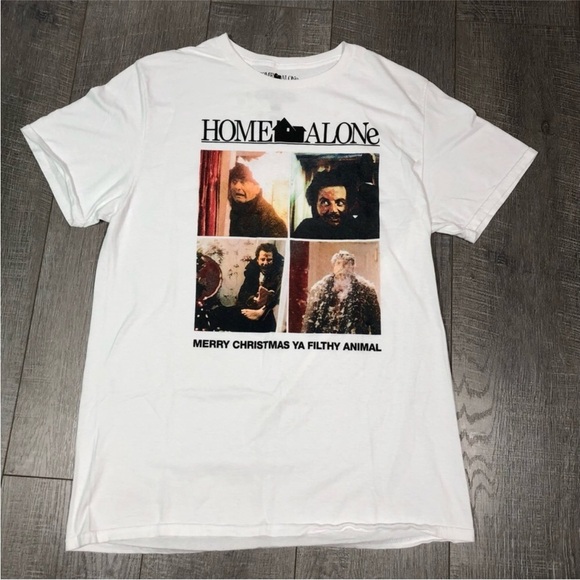 Home Alone T Shirt Harry & Marv version Size Large - Picture 1 of 4